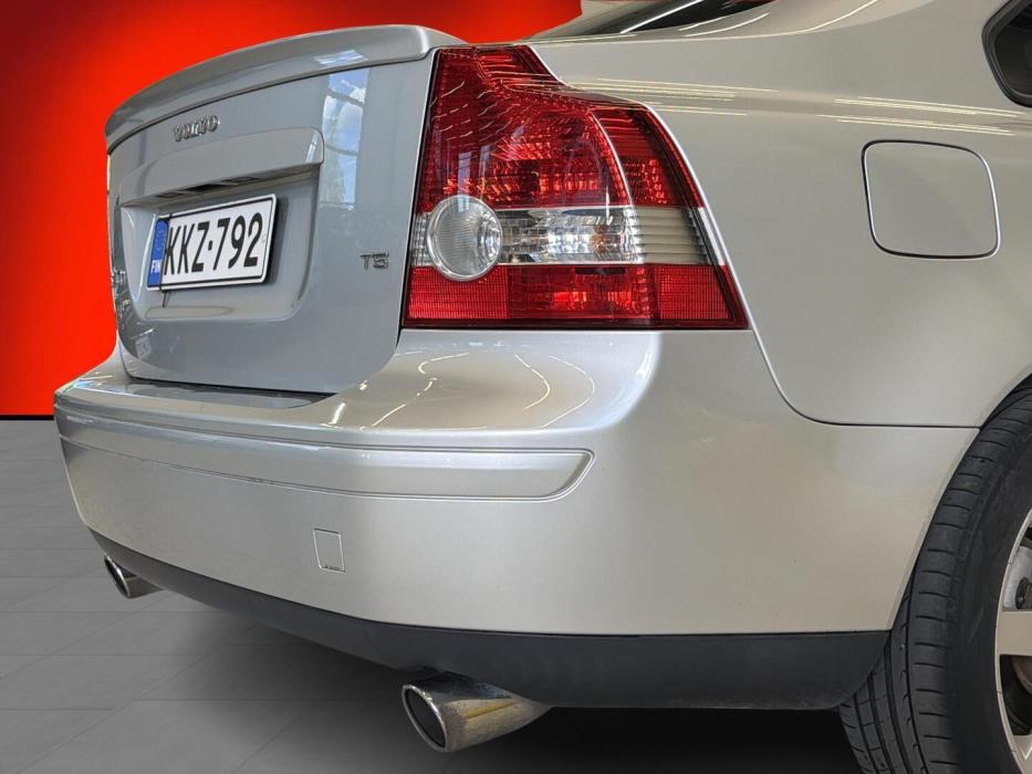 VOLVO S40 2004