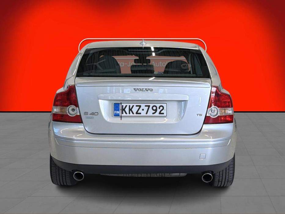 VOLVO S40 2004