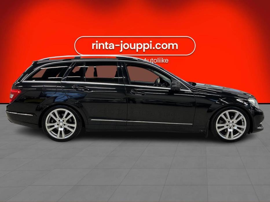 MERCEDES-BENZ C 2012