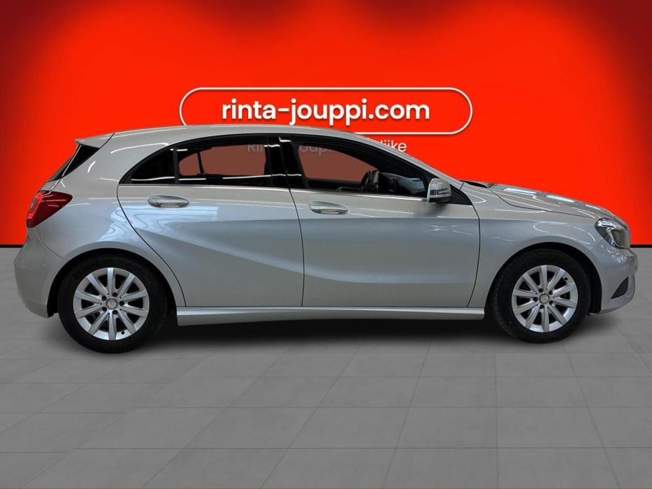 MERCEDES-BENZ A 2014
