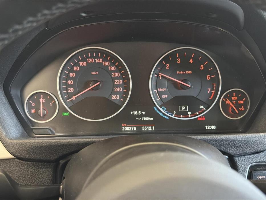 BMW 320 2016