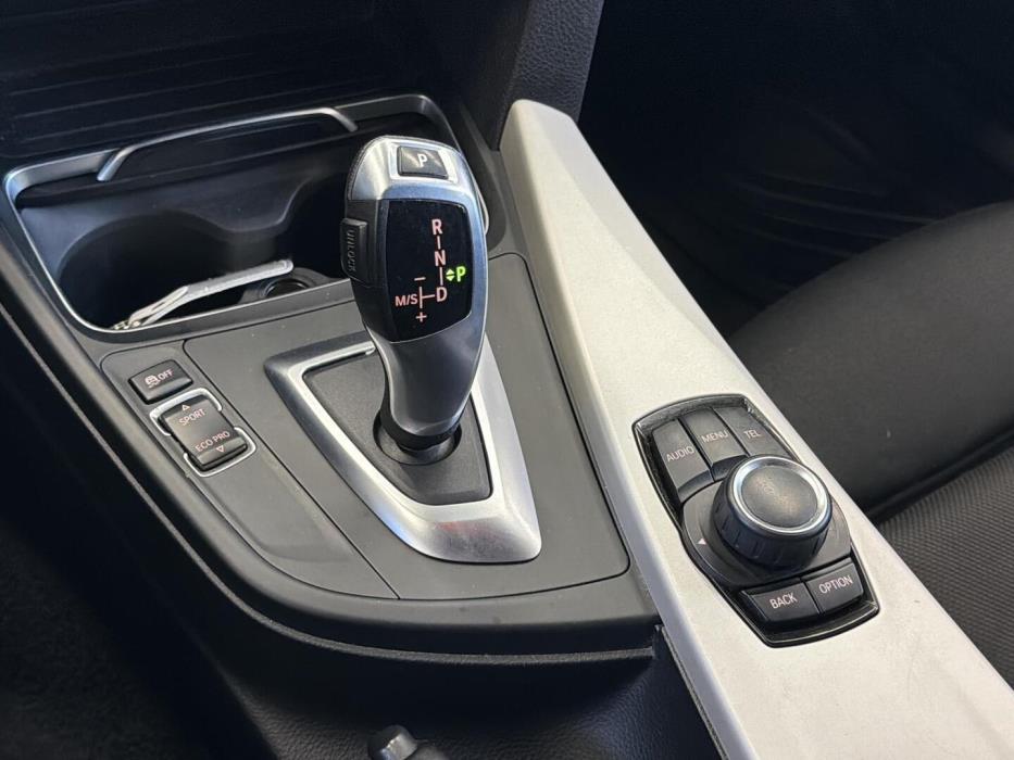 BMW 320 2016
