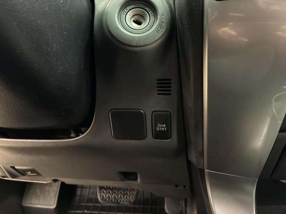 TOYOTA Land Cruiser 2003