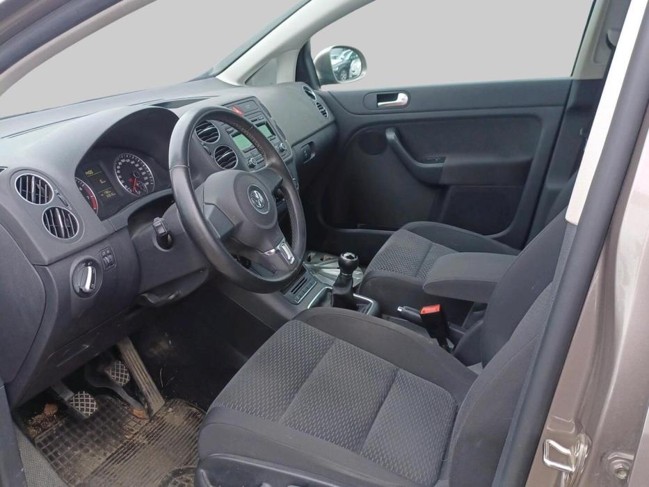 VOLKSWAGEN Golf Plus 2011