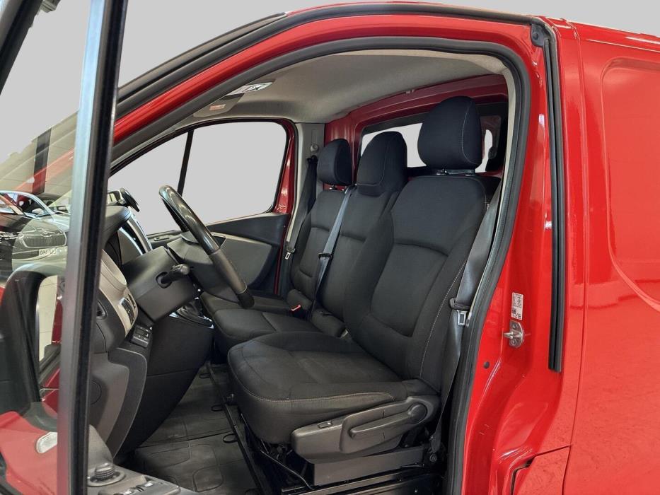 RENAULT Trafic 2016