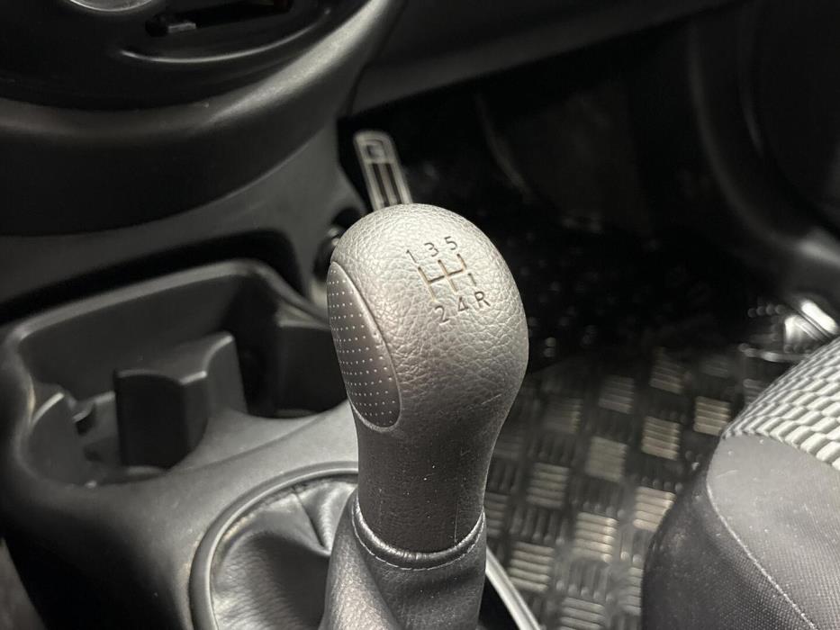 NISSAN Micra 2017