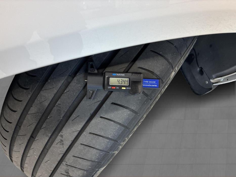 VOLKSWAGEN Caravelle 2016