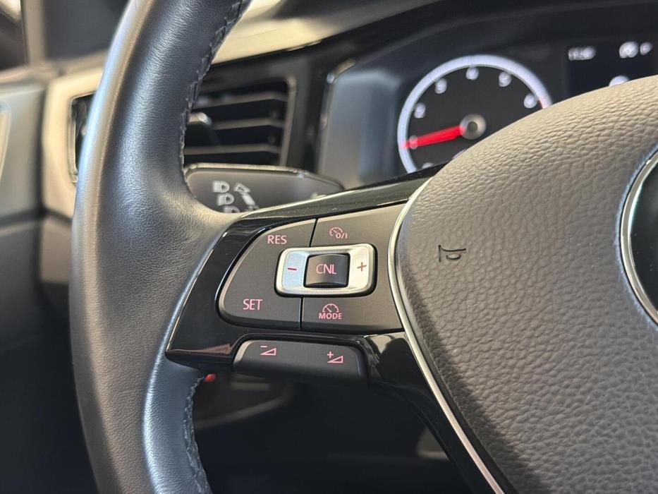 VOLKSWAGEN Polo 2019
