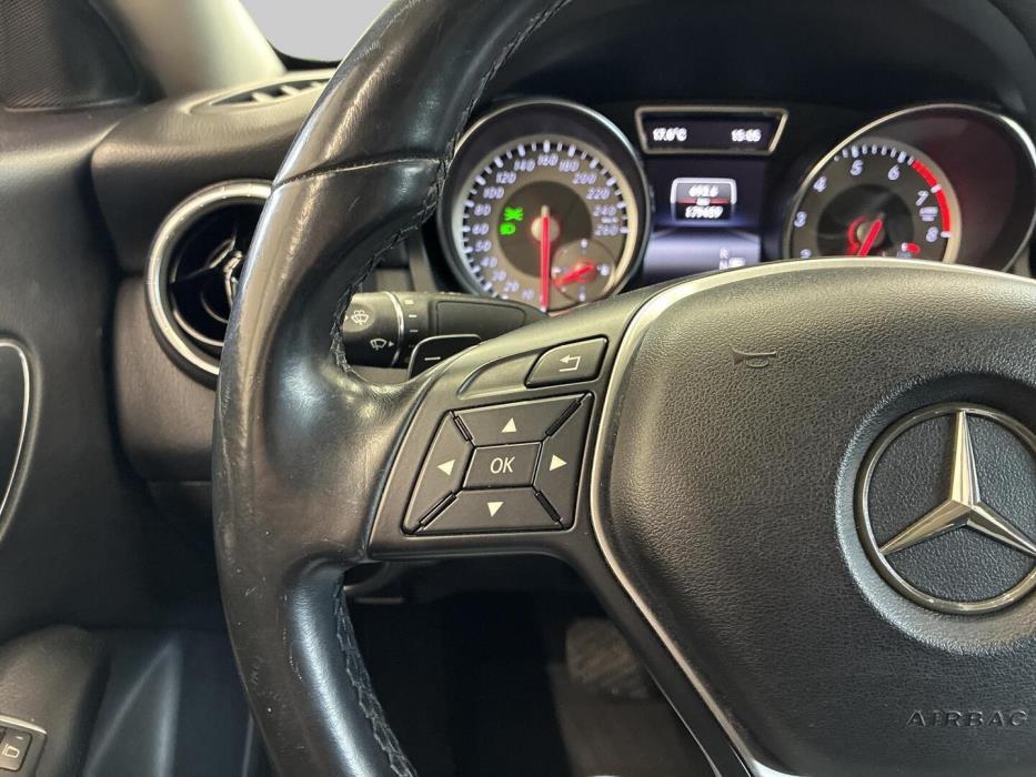 MERCEDES-BENZ CLA 2014