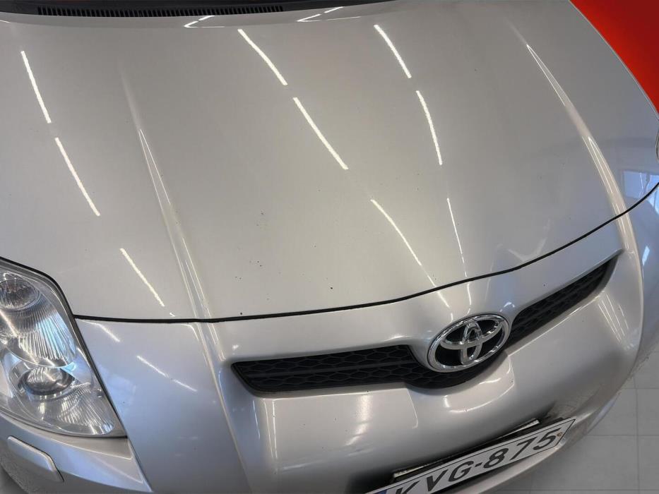 TOYOTA Auris 2008