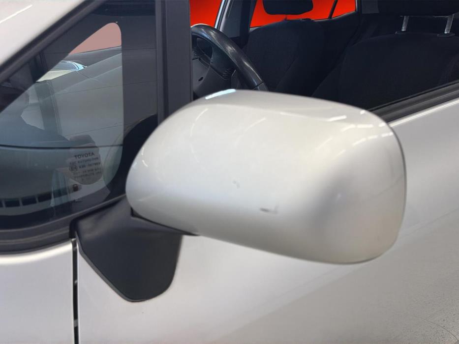 TOYOTA Auris 2008