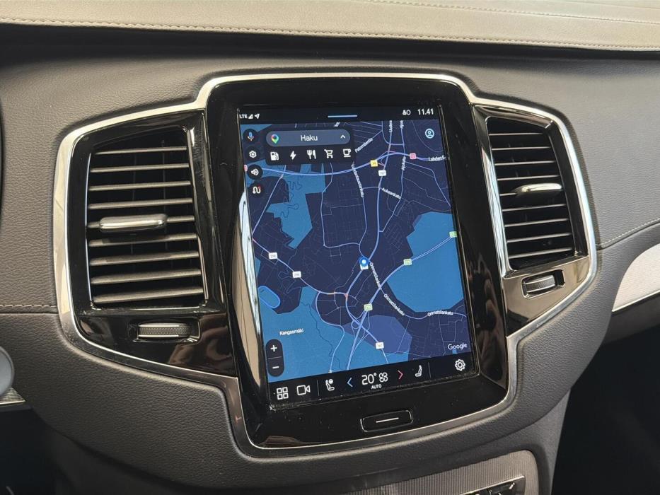VOLVO XC90 2023