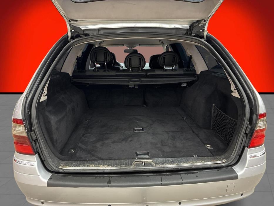 MERCEDES-BENZ E 2008