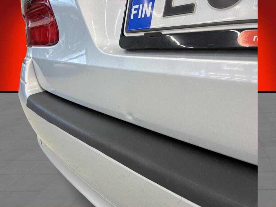 MERCEDES-BENZ E 2008