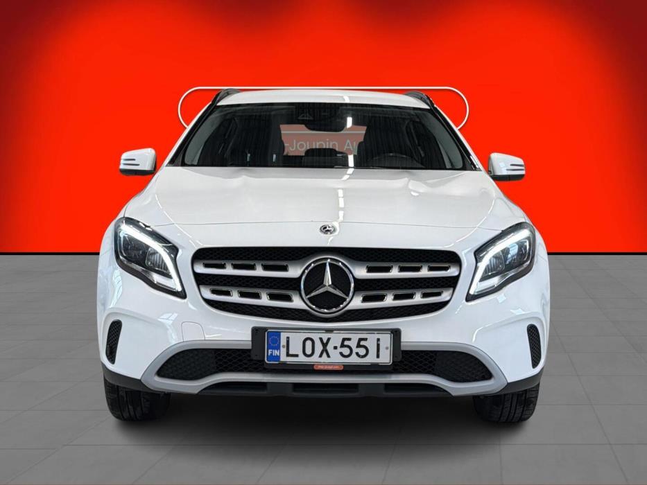 MERCEDES-BENZ GLA 2019