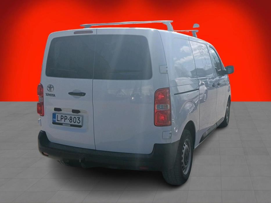 TOYOTA Proace 2021