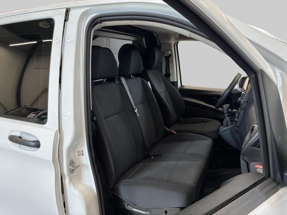 MERCEDES-BENZ Vito 2021