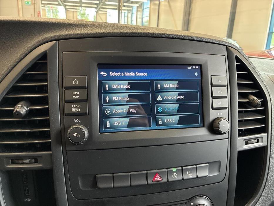 MERCEDES-BENZ Vito 2021