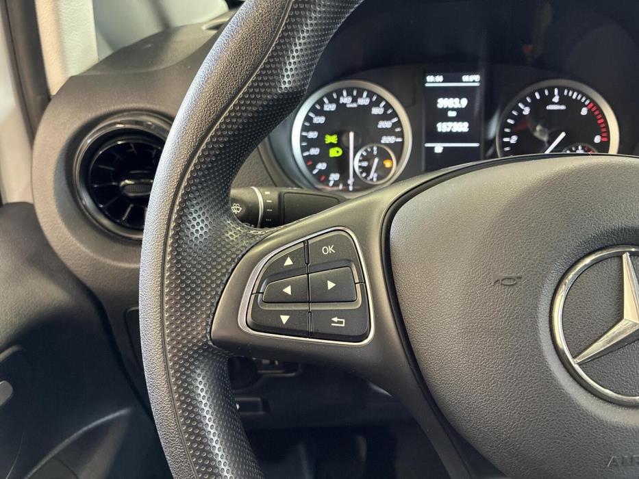 MERCEDES-BENZ Vito 2021