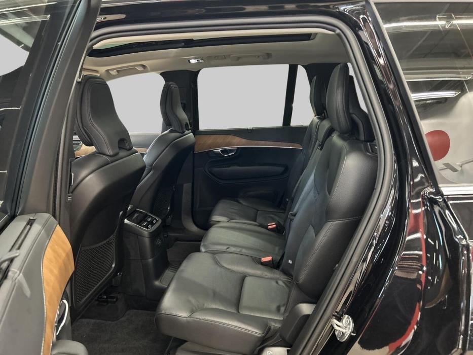 VOLVO XC90 2022