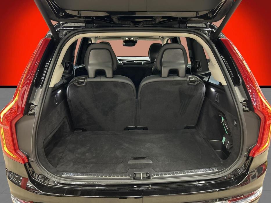 VOLVO XC90 2022