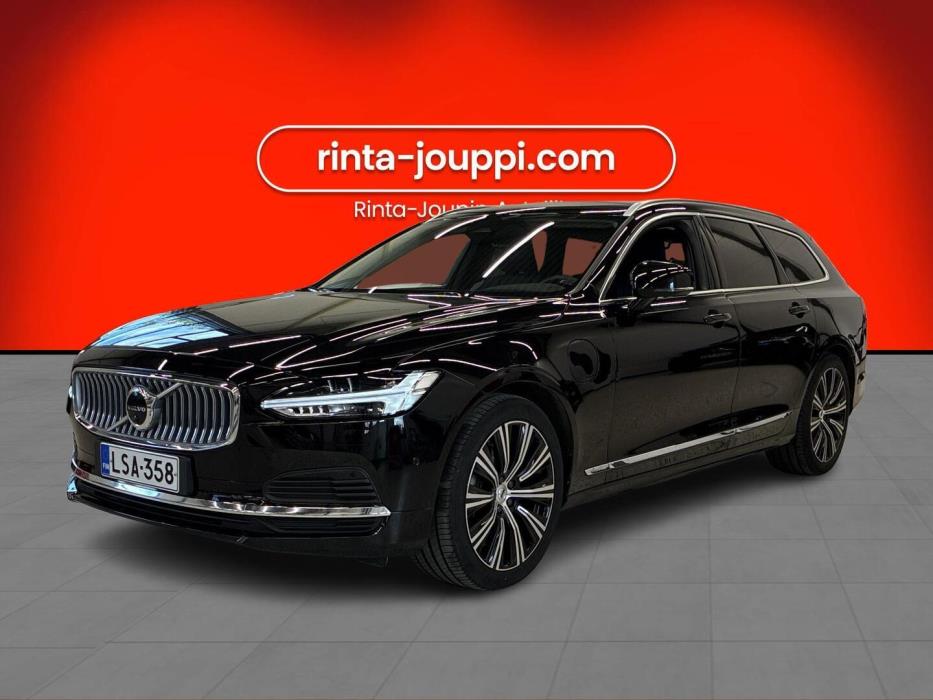 VOLVO V90 2023