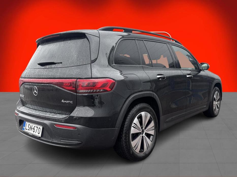 MERCEDES-BENZ EQB 2024