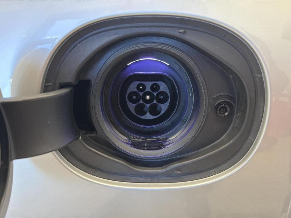 VOLVO V90 2022