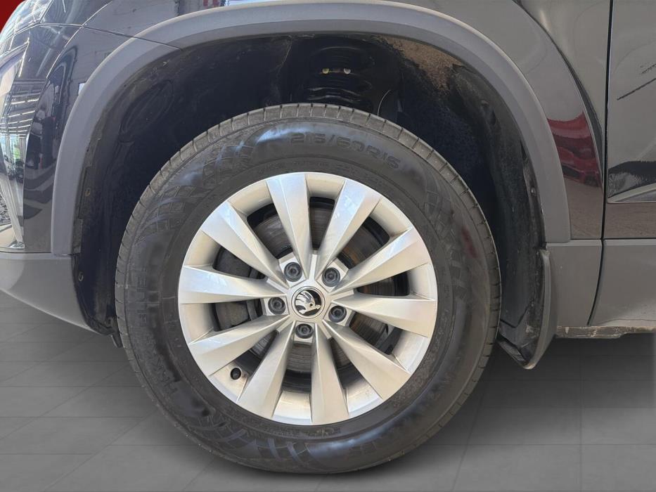 SKODA Karoq 2023