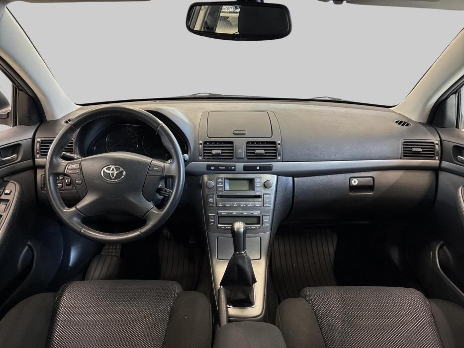 TOYOTA Avensis 2007