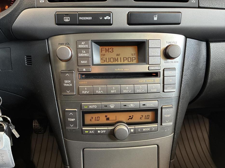 TOYOTA Avensis 2007