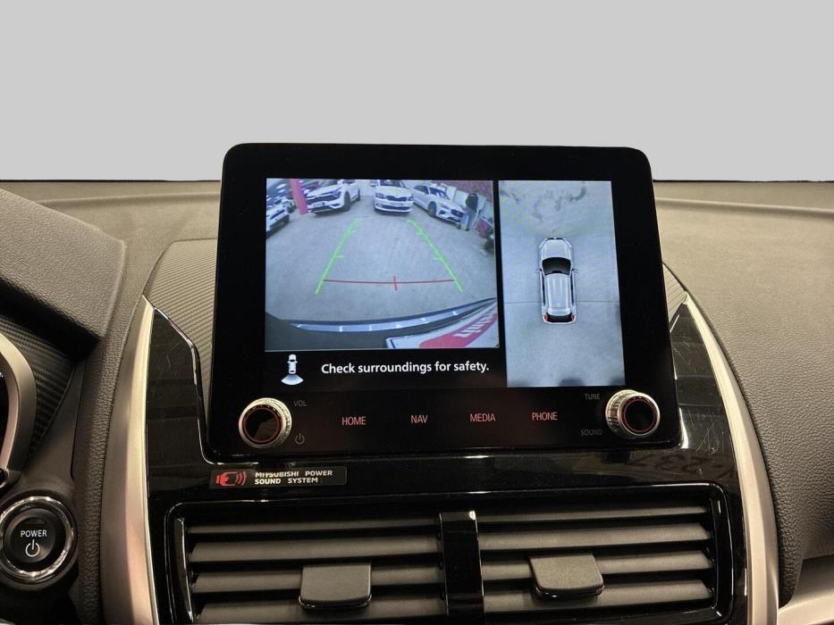 MITSUBISHI ECLIPSE CROSS 2024