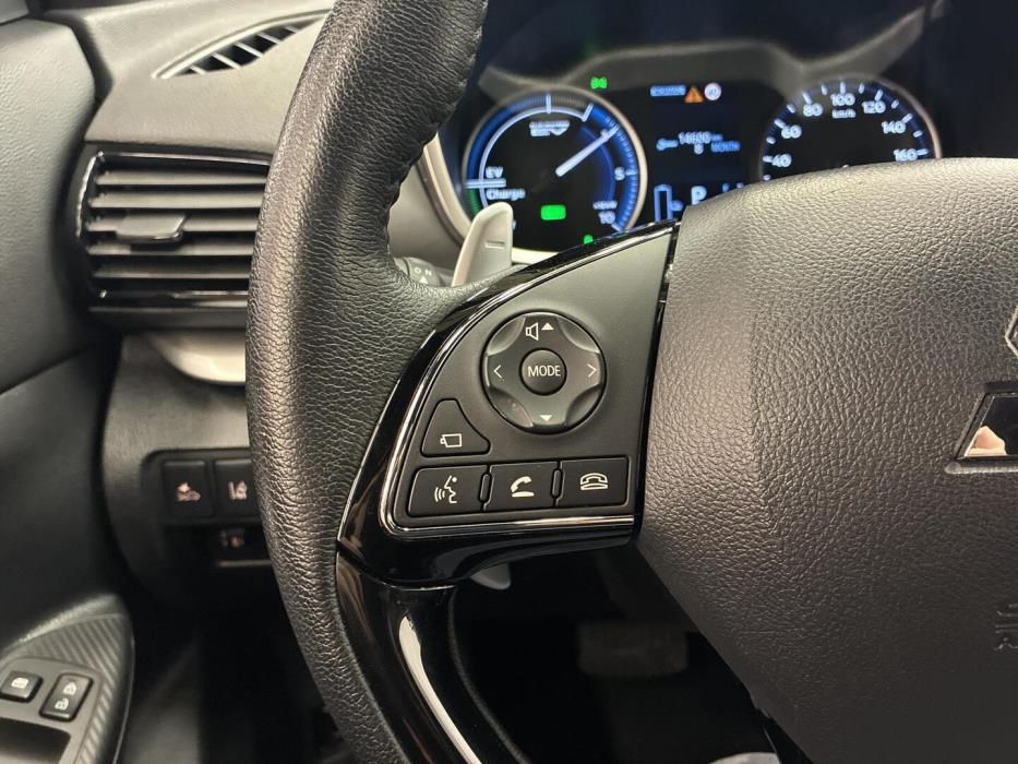 MITSUBISHI ECLIPSE CROSS 2024