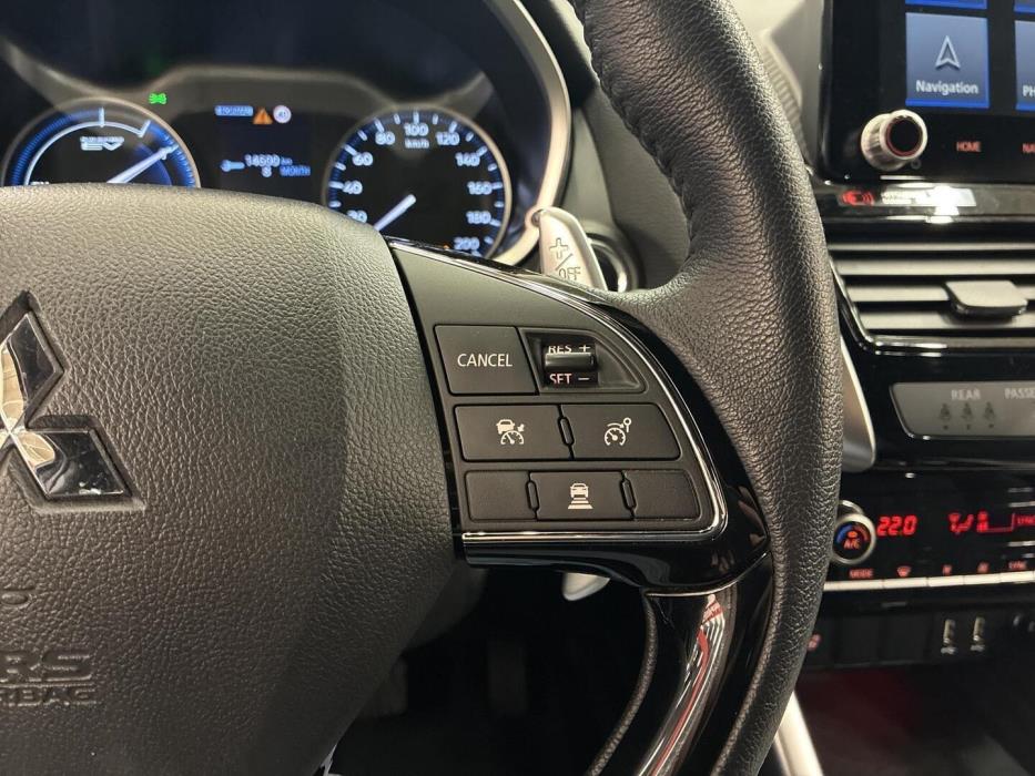 MITSUBISHI ECLIPSE CROSS 2024