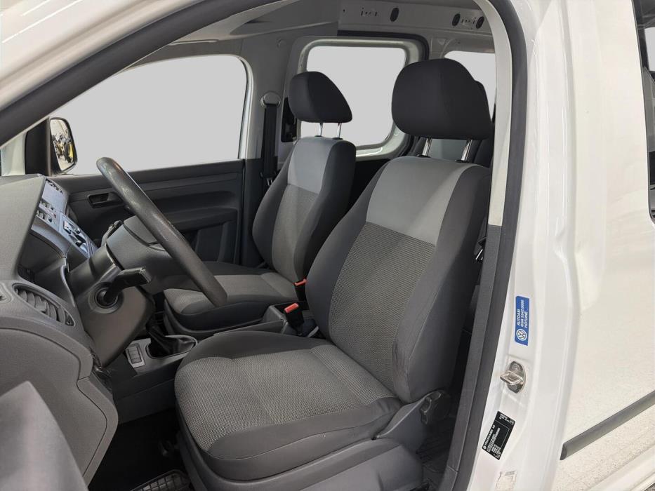 VOLKSWAGEN Caddy 2011