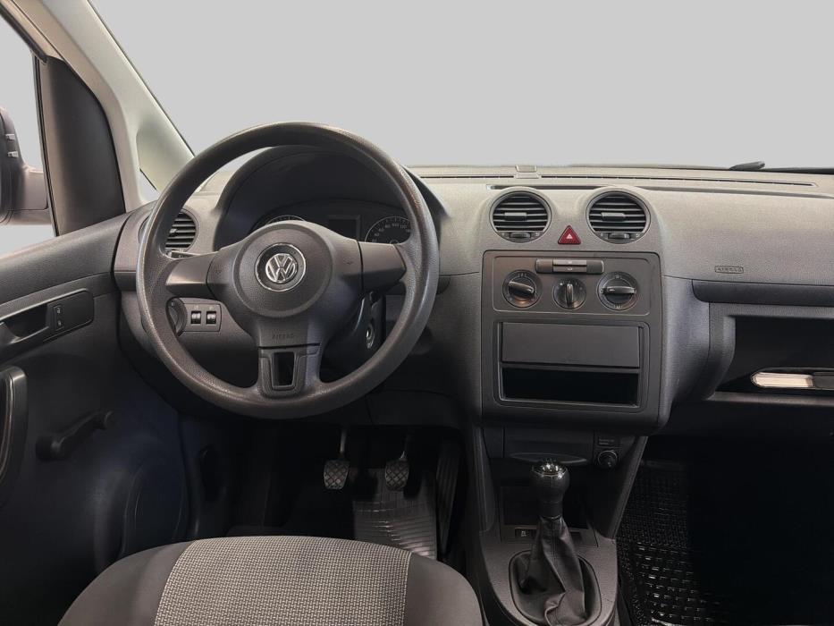VOLKSWAGEN Caddy 2011