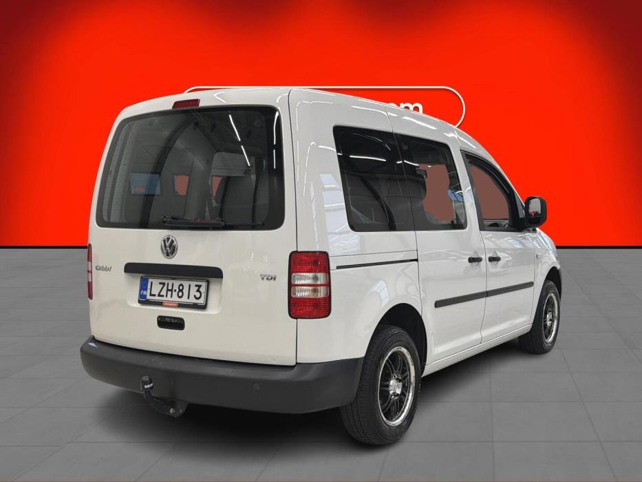 VOLKSWAGEN Caddy 2011