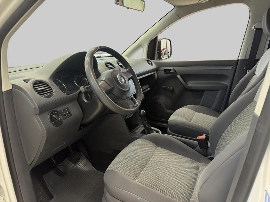 VOLKSWAGEN Caddy 2011