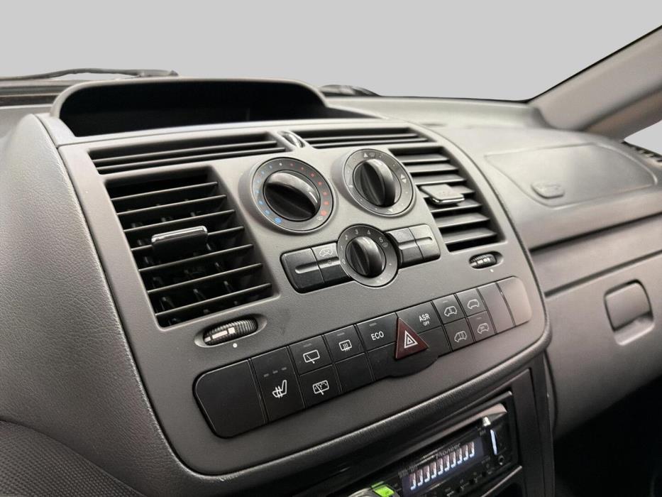 MERCEDES-BENZ Vito 2012