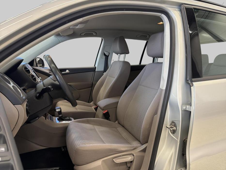 VOLKSWAGEN Tiguan 2008