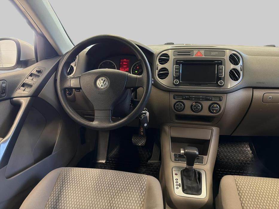 VOLKSWAGEN Tiguan 2008