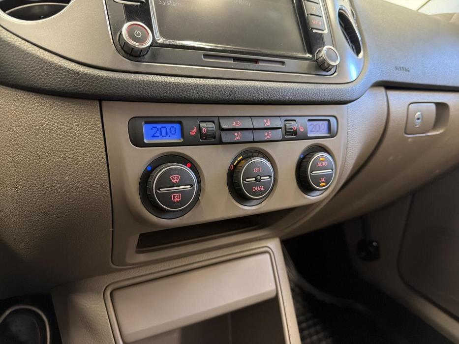 VOLKSWAGEN Tiguan 2008