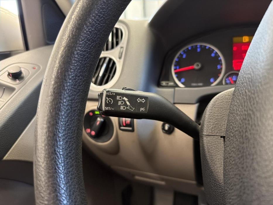 VOLKSWAGEN Tiguan 2008