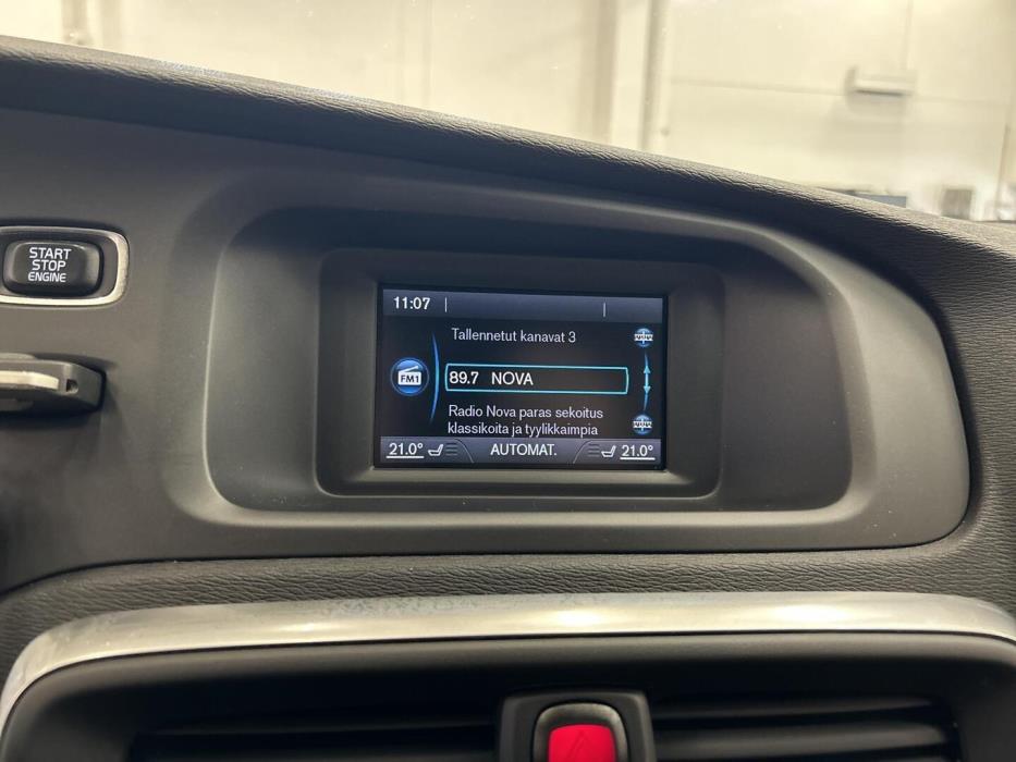 VOLVO V40 Cross Country 2013