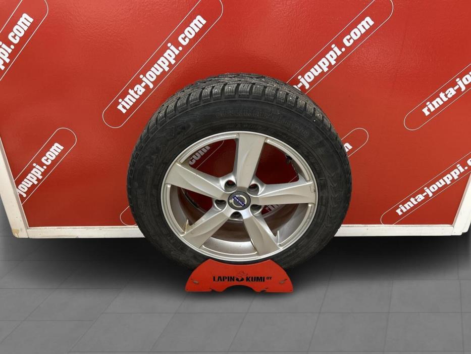 VOLVO V40 Cross Country 2013