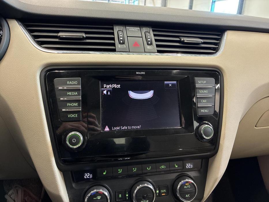 SKODA Octavia 2013