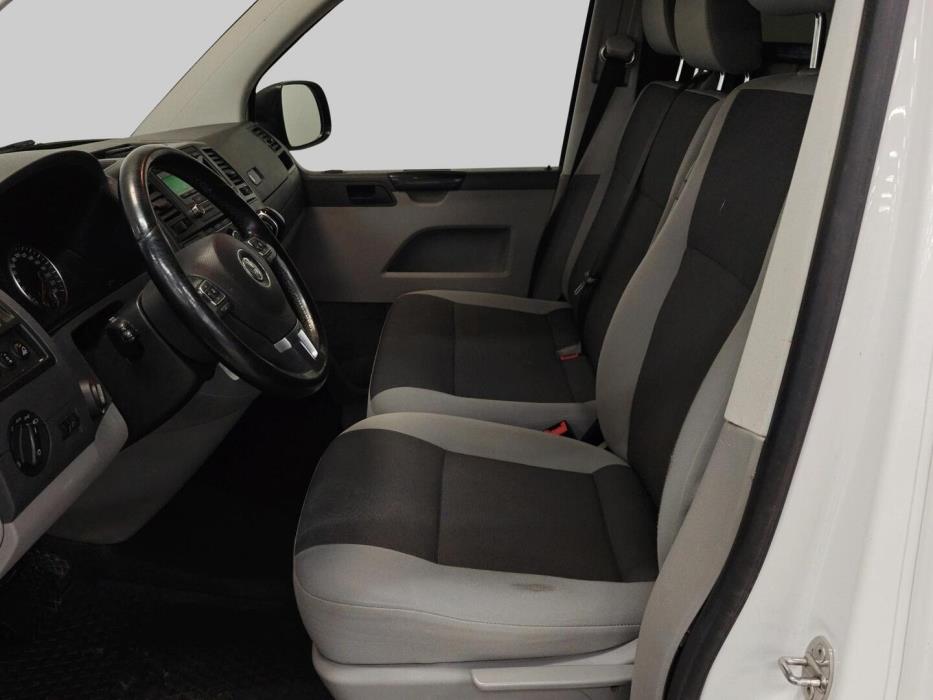 VOLKSWAGEN Transporter 2014