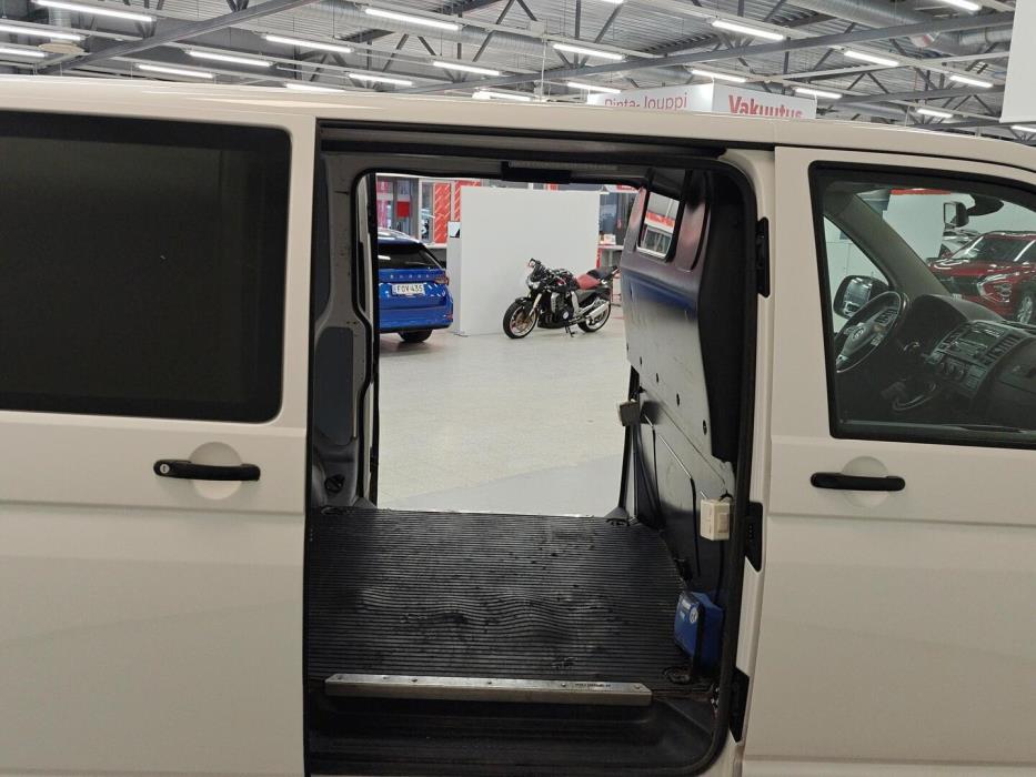 VOLKSWAGEN Transporter 2014