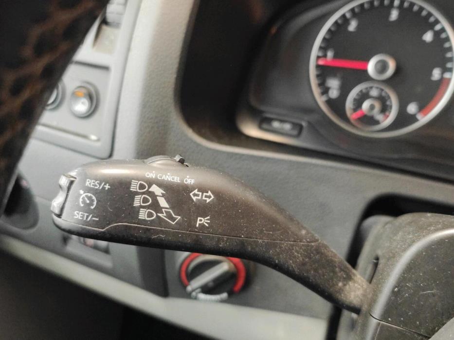 VOLKSWAGEN Transporter 2014