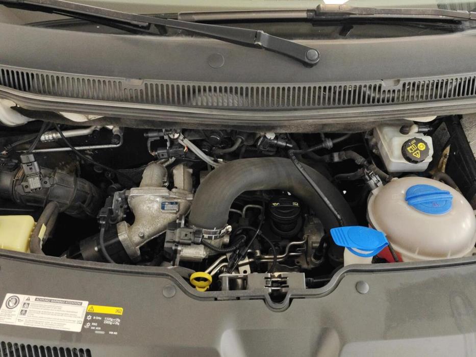 VOLKSWAGEN Transporter 2014